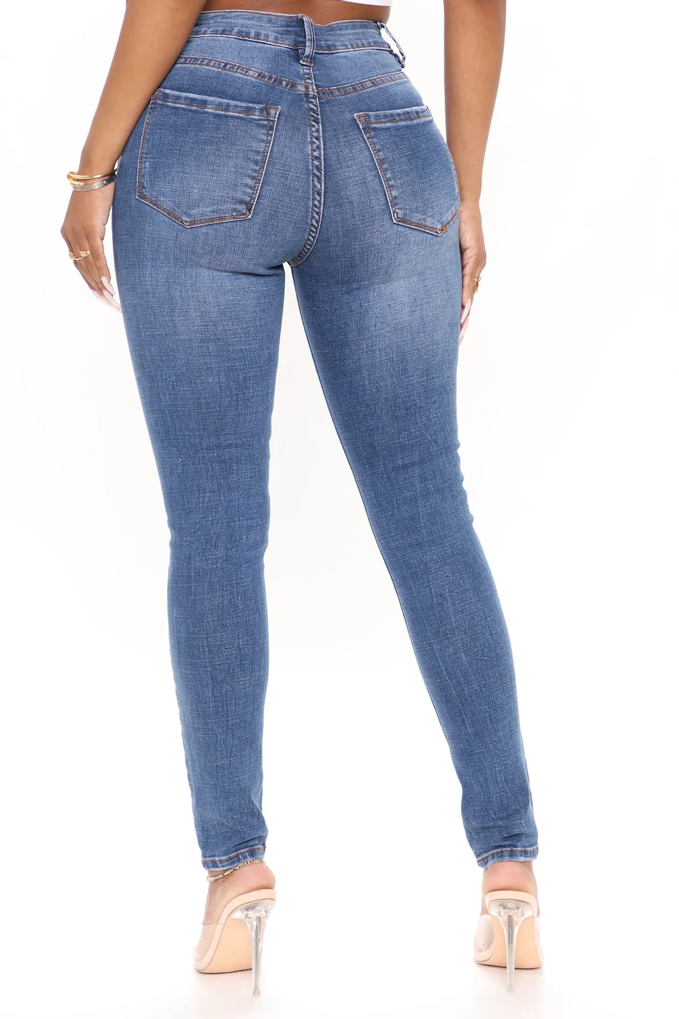 Always Lookin' Good Distressed Stretch Skinny Jeans - Dark Wash