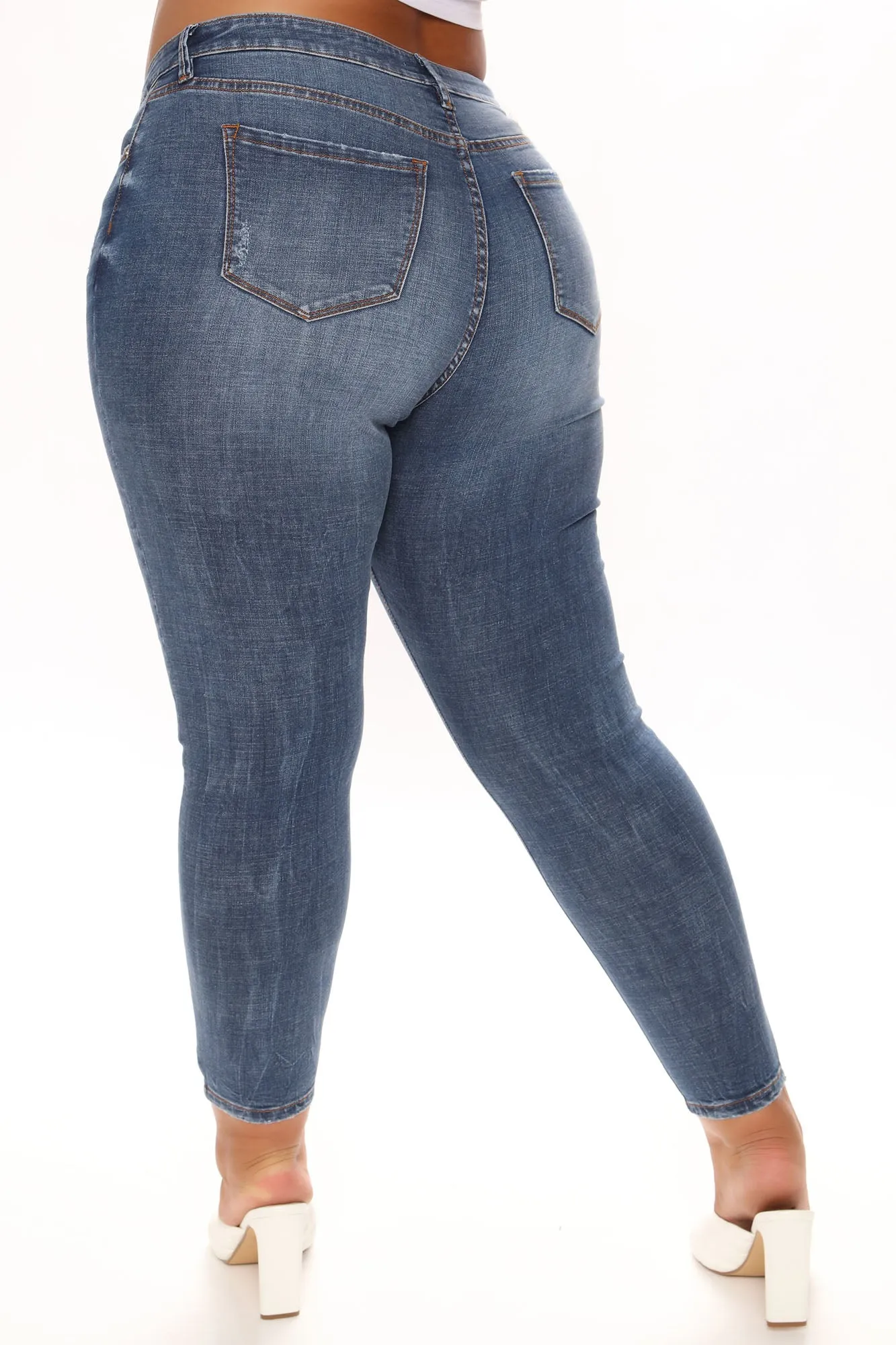 Always Lookin' Good Distressed Stretch Skinny Jeans - Dark Wash