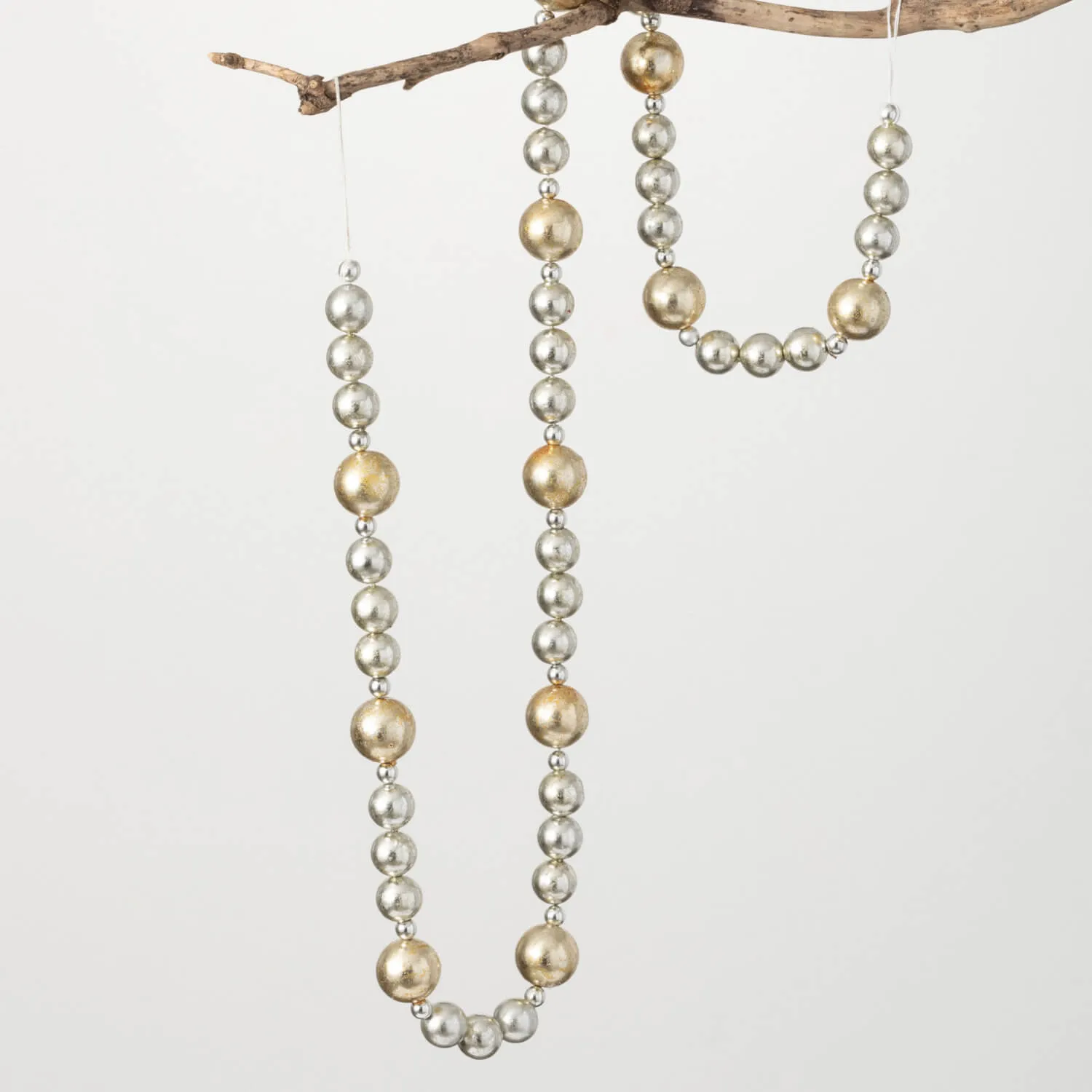 Guirnalda de bolas doradas VR / Gold Ball garland VR