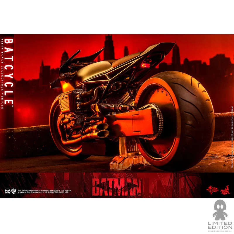 Hot Toys Vehículo Batcycle Escala 1:6 The Batman
