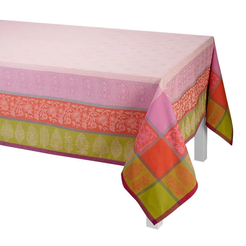 Jacquard mantel Sari