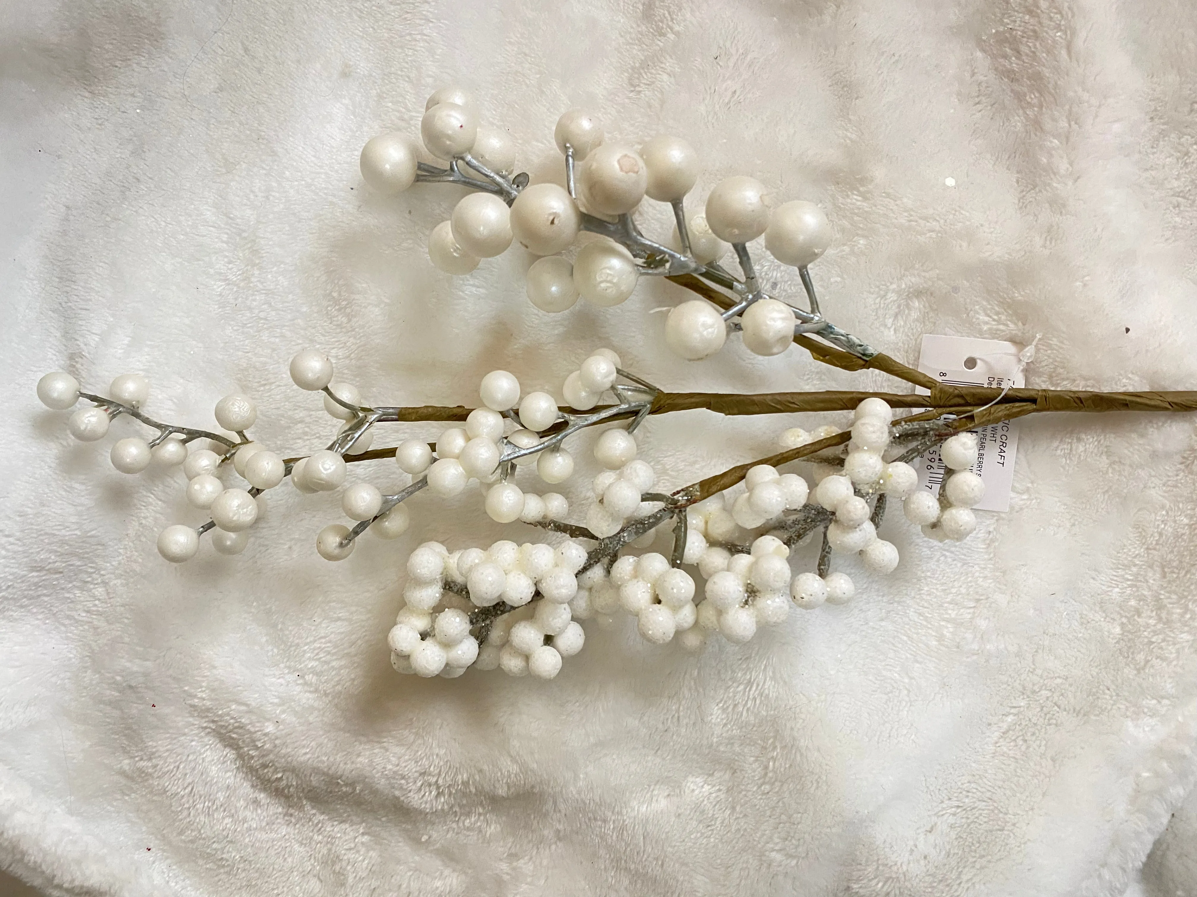 Vara de berries blancas y plata VR / White & Silver Berries spray VR