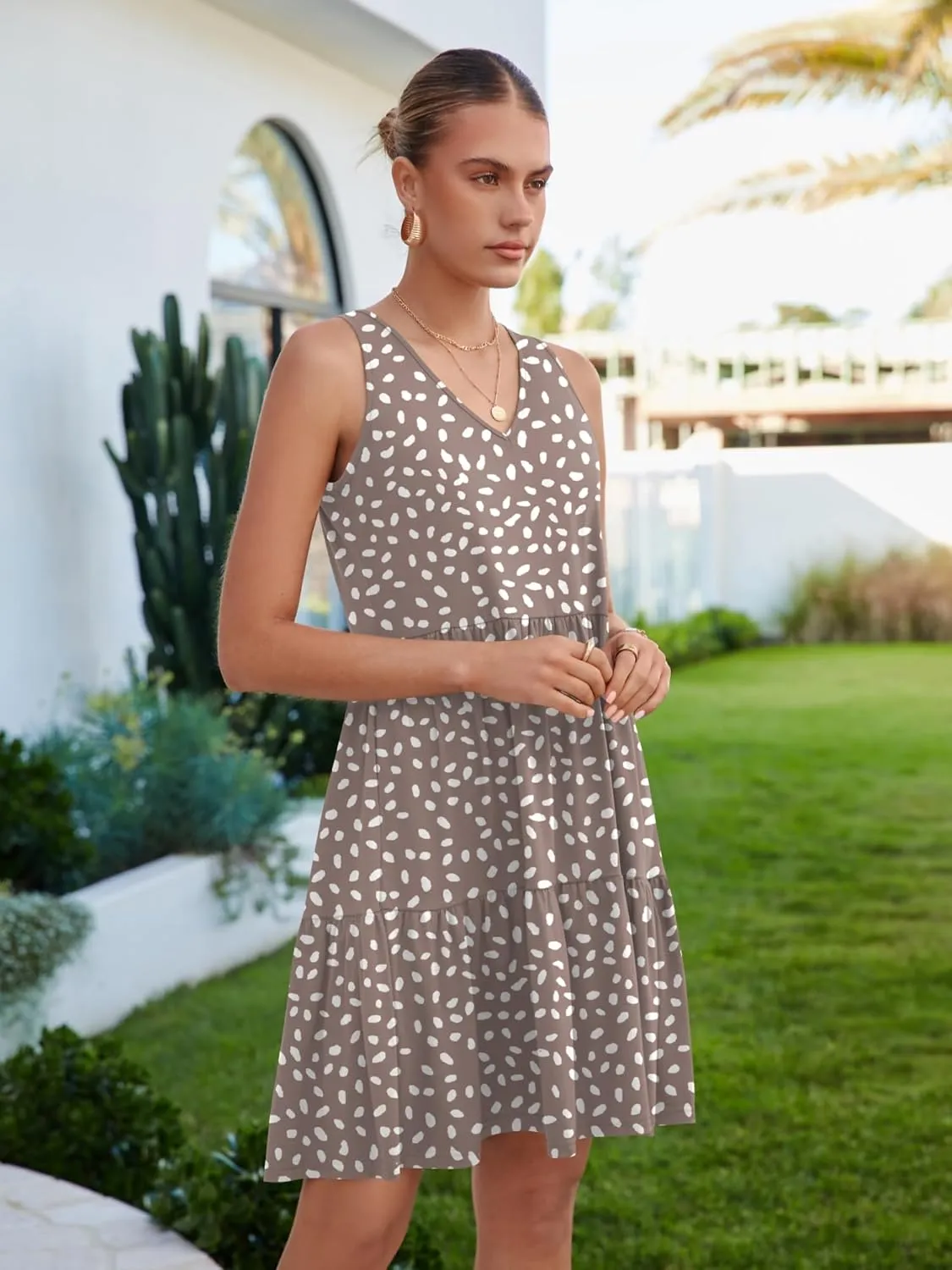 Womens Summer Dresses V Neck Tank Tiered Flowy Mini A Line Casual Sundress with Pockets